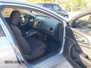 2015 Chrysler 200 Limited with VIN 1C3CCCAB9FN652573, listed as a IAAI auction lot 42073153 with 186,116 mi miles. Bid and sale history available at carsss.com. Image 5.