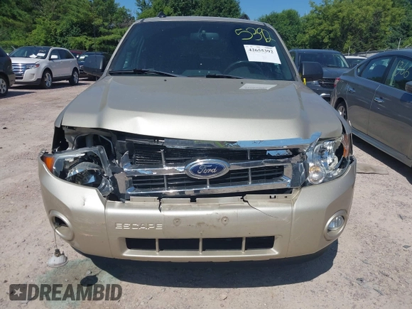 2012 Ford Escape XLT с VIN 1FMCU9DG9CKC62438, выставлен на аукционе IAAI как лот 42655392 с пробегом 129 503 миль миль и . История ставок и продаж доступна на DreamBid. Изображение 12.