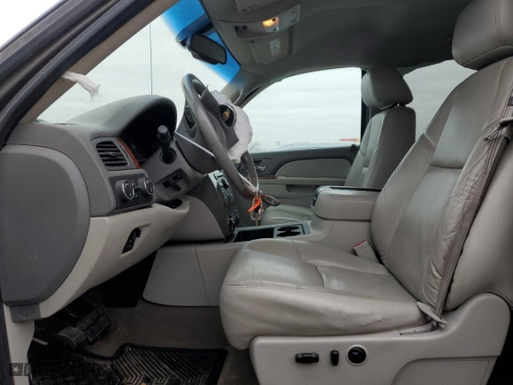 2013 Chevrolet Silverado 1500 LTZ with VIN 3GCPKTE73DG337084, listed as a Copart auction lot 44336985 with 147,507 mi miles and Salvage Title. Bid and sale history available at carsss.com. Image 7.