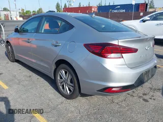 2020 Hyundai Elantra SEL z VIN 5NPD84LF0LH562957, wystawiony jako IAAI lot #42280413 z przebiegiem 88 505 mil mil oraz . Historia ofert i sprzedaży dostępna na DreamBid. Obrazek 3.