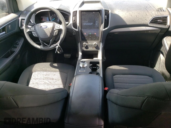 2024 Ford Edge SE z VIN 2FMPK4G92RBA22707, wystawiony jako Copart lot #56292565 z przebiegiem 44 681 mil mil oraz Szkoda całkowita • Salvage title. Historia ofert i sprzedaży dostępna na DreamBid. Obrazek 8.