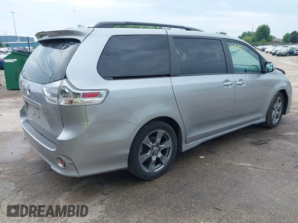 2018 Toyota Sienna SE с VIN 5TDXZ3DC1JS919062, выставлен на аукционе IAAI как лот 42790530 с пробегом 107 040 миль миль и . История ставок и продаж доступна на DreamBid. Изображение 4.