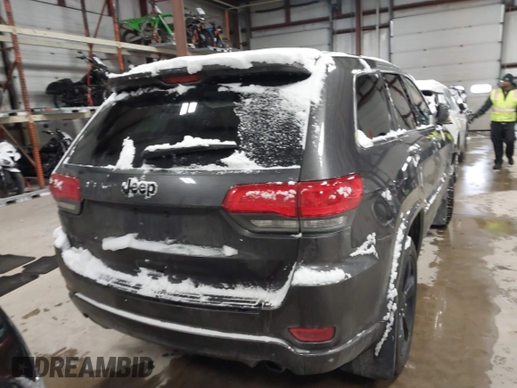 2015 Jeep Grand Cherokee Laredo with VIN 1C4RJFAGXFC752489, listed as a IAAI auction lot 41382389 with 147,892 mi miles. Bid and sale history available at carsss.com. Image 17.
