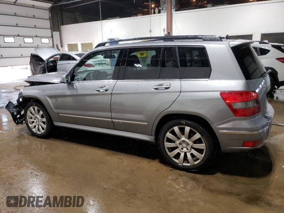 2012 Mercedes-Benz GLK 350 with VIN WDCGG8HB9CF818224, listed as a Copart auction lot 70791124 with 92,861 mi miles and Salvage Title. Bid and sale history available at carsss.com. Image 2.