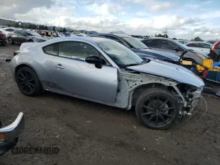 2024 Toyota GR86 Premium with VIN JF1ZNBE15R8759270, listed as a Copart auction lot 87011014 with 4,386 mi miles and Salvage Title. Bid and sale history available at carsss.com. Image 4.