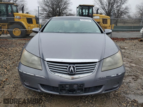 2005 Acura RL with VIN JH4KB16505C012472, listed as a Copart auction lot 84663124 with 129,342 mi miles and Clean Title. Bid and sale history available at carsss.com. Image 5.