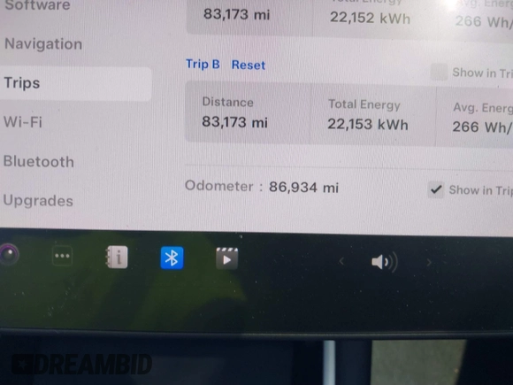 2021 Tesla Model Y Standard Range z VIN 5YJYGDED6MF107711, wystawiony jako IAAI lot #41794384 z przebiegiem 86 934 mil mil oraz . Historia ofert i sprzedaży dostępna na DreamBid. Obrazek 15.