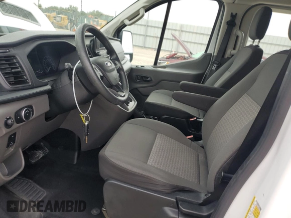 2021 Ford Transit Passenger XL z VIN 1FBAX2Y8XMKA49422, wystawiony jako Copart lot #86907214 z przebiegiem 82 199 mil mil oraz Czysty tytuł • Clean title. Historia ofert i sprzedaży dostępna na DreamBid. Obrazek 7.