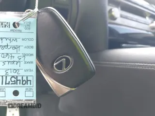 2013 Lexus LS 460 z VIN JTHCL5EF5D5016815, wystawiony jako IAAI lot #41794829 z przebiegiem 224 029 mil mil oraz . Historia ofert i sprzedaży dostępna na DreamBid. Obrazek 11.