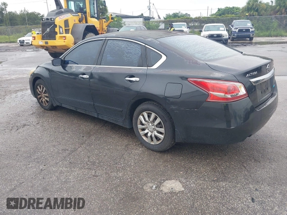 2013 Nissan Altima SL with VIN 1N4AL3AP5DC171989, listed as a IAAI auction lot 42738669 with 205,237 mi miles and . Bid and sale history available at DreamBid. Image 3.