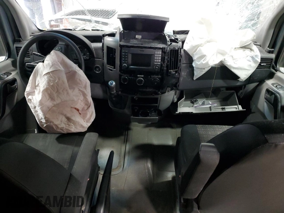 2014 Mercedes-Benz Sprinter with VIN WD4PE8DC7E5873960, listed as a Copart auction lot 78246843 with Not Provided miles and Salvage Title. Bid and sale history available at DreamBid. Image 8.