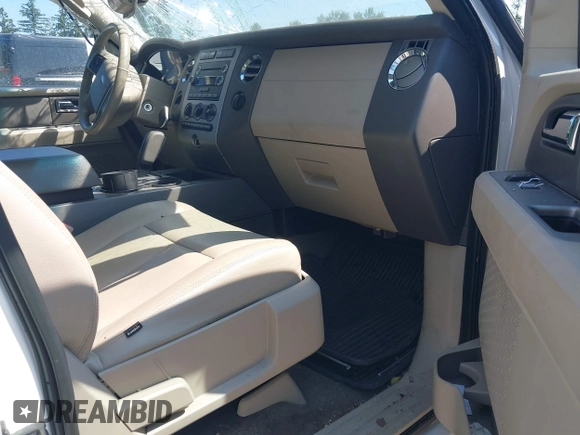 2012 Ford Expedition XLT z VIN 1FMJU1J52CEF40932, wystawiony jako IAAI lot #42824597 z przebiegiem 158 522 mil mil oraz . Historia ofert i sprzedaży dostępna na DreamBid. Obrazek 5.
