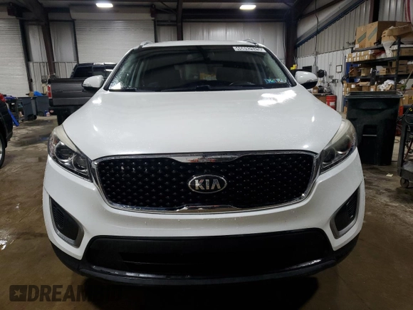2016 Kia Sorento LX with VIN 5XYPG4A39GG053357, listed as a Copart auction lot 46892525 with 78,402 mi miles and Clean Title. Bid and sale history available at carsss.com. Image 5.