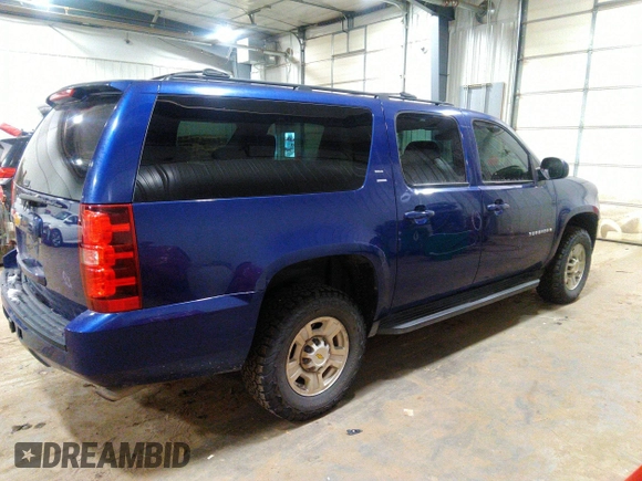 2012 Chevrolet Suburban LS with VIN 1GNWKLEG0CR308322, listed as a IAAI auction lot 41026415 with 89,018 mi miles. Bid and sale history available at carsss.com. Image 4.