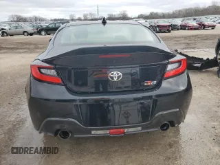 2024 Toyota GR86 Premium with VIN JF1ZNBE17R8751865, listed as a Copart auction lot 75354884 with 7,451 mi miles and Salvage Title. Bid and sale history available at carsss.com. Image 6.