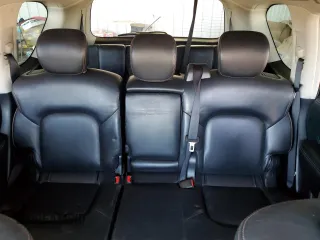 2018 Nissan Armada SL with VIN JN8AY2NC4J9557149, listed as a Copart auction lot 55099255 with 85,916 mi miles and Clean Title. Bid and sale history available at carsss.com. Image 10.