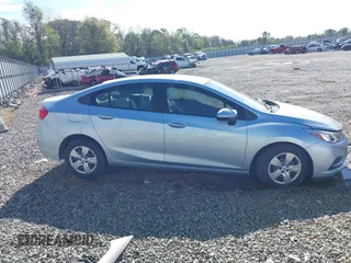 2018 Chevrolet Cruze LS with VIN 1G1BC5SM6J7167431, listed as a IAAI auction lot 41908430 with 126,611 mi miles and . Bid and sale history available at DreamBid. Image 13.