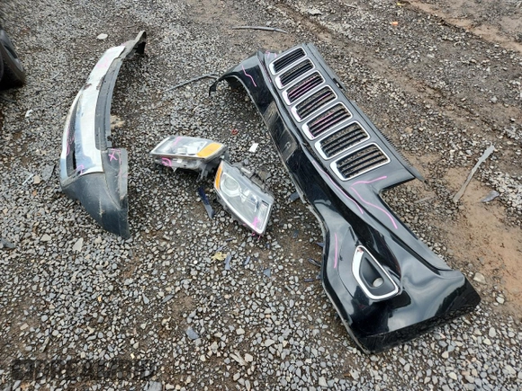 2016 Jeep Grand Cherokee Limited z VIN 1C4RJFBG0GC447650, wystawiony jako Copart lot #63988655 z przebiegiem 66 971 mil mil oraz Szkoda całkowita • Salvage title. Historia ofert i sprzedaży dostępna na DreamBid. Obrazek 13.