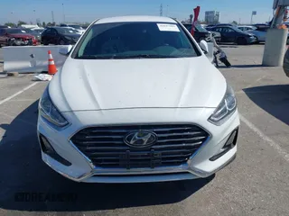 2018 Hyundai Sonata SE z VIN 5NPE24AF3JH720858, wystawiony jako IAAI lot #41647903 z przebiegiem 63 172 mil mil oraz . Historia ofert i sprzedaży dostępna na DreamBid. Obrazek 13.