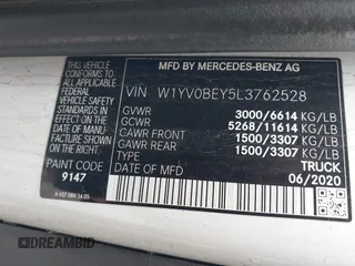 2020 Mercedes-Benz Metris Cargo z VIN W1YV0BEY5L3762528, wystawiony jako IAAI lot #41952568 z przebiegiem 43 530 mil mil oraz . Historia ofert i sprzedaży dostępna na DreamBid. Obrazek 8.