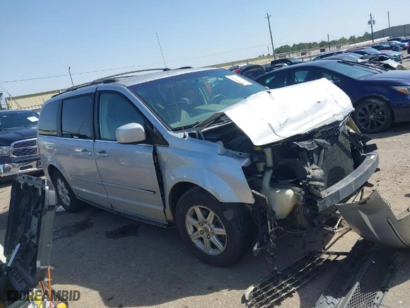 2008 Chrysler Town & Country Touring with VIN 2A8HR54P18R142722, listed as a IAAI auction lot 41708563 with NaN miles. Bid and sale history available at carsss.com. Image 1.