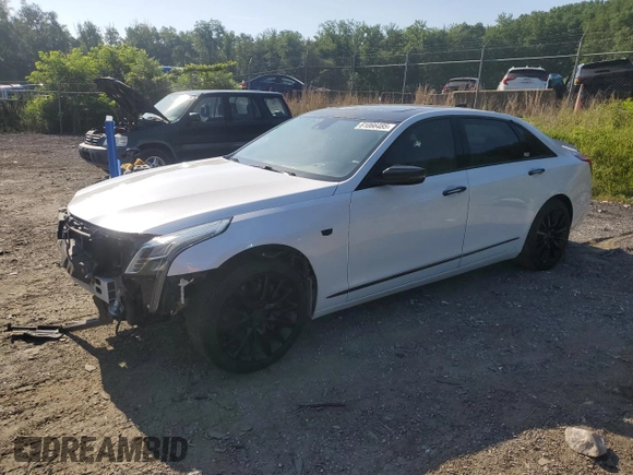 2016 Cadillac CT6 Luxury AWD z VIN 1G6KD5RS0GU165602, wystawiony jako Copart lot #61066485 z przebiegiem 46 006 mil mil oraz Szkoda całkowita • Salvage title. Historia ofert i sprzedaży dostępna na DreamBid. Obrazek 1.