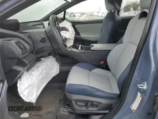 2023 Subaru Solterra Premium z VIN JTMABABA1PA031661, wystawiony jako Copart lot #48266764 z przebiegiem Nie podano mil oraz . Historia ofert i sprzedaży dostępna na DreamBid. Obrazek 7.