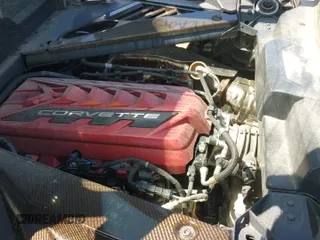 2020 Chevrolet Corvette 3LT с VIN 1G1Y82D46L5116954, выставлен на аукционе IAAI как лот 39008676 с пробегом 8 980 миль миль и . История ставок и продаж доступна на DreamBid. Изображение 25.