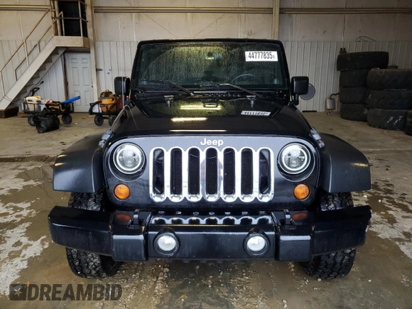 2008 Jeep Wrangler Unlimited X with VIN 1J4GB39148L513679, listed as a Copart auction lot 44777835 with 161,099 mi miles and Clean Title. Bid and sale history available at DreamBid. Image 5.