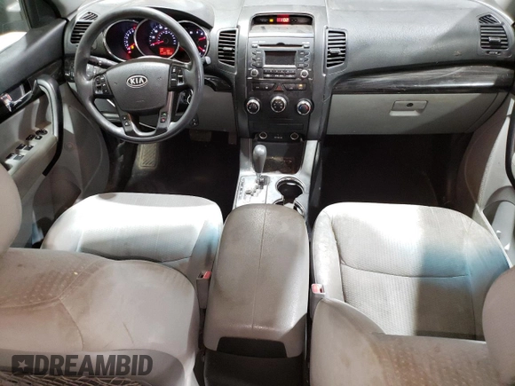 2013 Kia Sorento LX with VIN 5XYKTCA65DG333203, listed as a Copart auction lot 75594824 with 201,955 mi miles and Salvage Title. Bid and sale history available at carsss.com. Image 8.