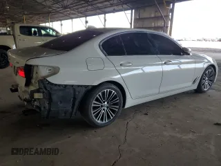2019 BMW 5 Series 530i with VIN WBAJA5C52KBX87088, listed as a Copart auction lot 44159455 with 72,793 mi miles and Salvage Title. Bid and sale history available at DreamBid. Image 3.