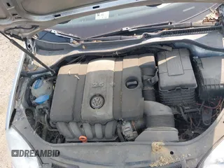 2008 Volkswagen Jetta S z VIN 3VWHM71K28M170401, wystawiony jako IAAI lot #42467678 z przebiegiem 181 028 mil mil oraz . Historia ofert i sprzedaży dostępna na DreamBid. Obrazek 10.