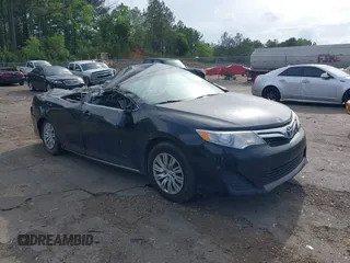 2012 Toyota Camry L z VIN 4T1BF1FK0CU131461, wystawiony jako IAAI lot #41957880 z przebiegiem 113 902 mil mil oraz . Historia ofert i sprzedaży dostępna na DreamBid. Obrazek 1.