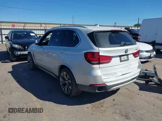 2017 BMW X5 sDrive35i with VIN 5UXKR2C38H0U21801, listed as a IAAI auction lot 41732946 with 195,822 mi miles. Bid and sale history available at carsss.com. Image 3.