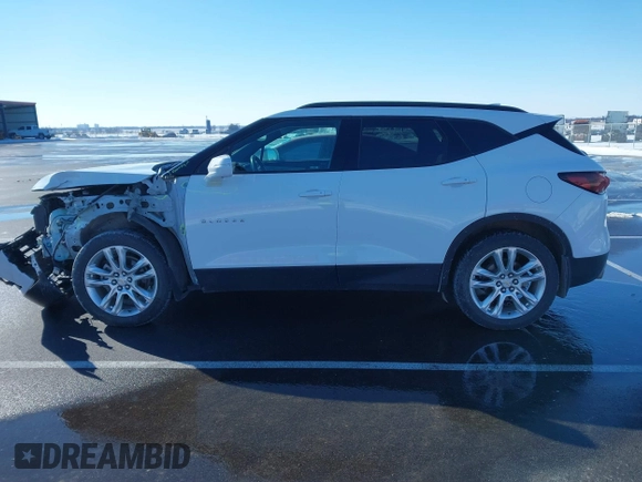 2020 Chevrolet Blazer LT with VIN 3GNKBJRS3LS705330, listed as a IAAI auction lot 41552838 with 57,598 mi miles and . Bid and sale history available at DreamBid. Image 14.