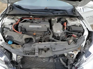 2017 Honda Accord Touring with VIN JHMCR6F76HC013354, listed as a Copart auction lot 61572385 with 223,100 mi miles and Salvage title. Bid and sale history available at DreamBid. Image 11.