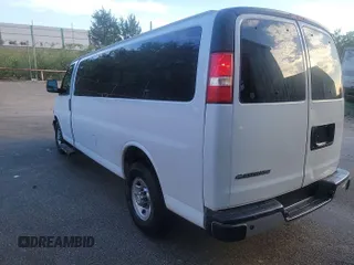 2020 Chevrolet Express Passenger LT с VIN 1GAZGPFG7L1264730, выставлен на аукционе IAAI как лот 42907223 с пробегом 79 813 миль миль и . История ставок и продаж доступна на DreamBid. Изображение 36.