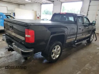 2018 GMC Sierra 2500HD SLT with VIN 1GT12TEY3JF205437, listed as a Copart auction lot 60290314 with 107,040 mi miles and Clean Title. Bid and sale history available at carsss.com. Image 3.