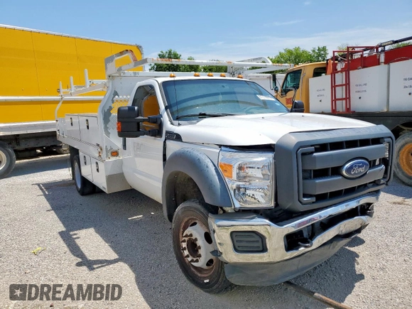2016 Ford F-550 XL с VIN 1FDUF5GT9GEC32893, выставлен на аукционе Copart как лот 61276675 с пробегом 72 707 миль миль и Списание • Salvage title. История ставок и продаж доступна на DreamBid. Изображение 4.