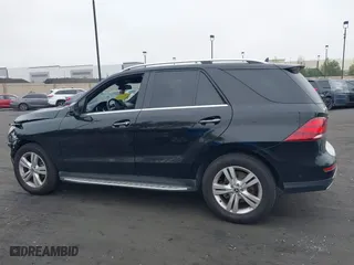 2016 Mercedes-Benz GLE with VIN 4JGDA5JB6GA773437, listed as a IAAI auction lot 41972901 with 41,160 mi miles. Bid and sale history available at carsss.com. Image 14.