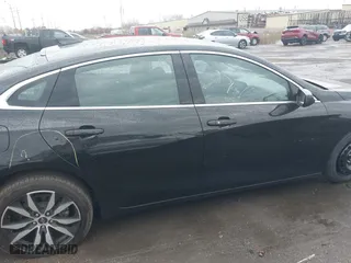 2024 Chevrolet Malibu RS with VIN 1G1ZG5ST7RF136054, listed as a IAAI auction lot 40690412 with 39,080 mi miles. Bid and sale history available at carsss.com. Image 14.