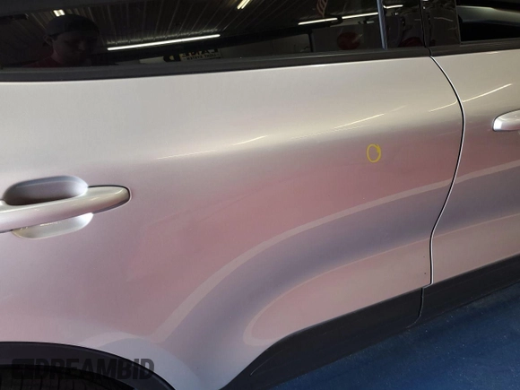 2020 Ford Escape SE with VIN 1FMCU9G69LUA97708, listed as a IAAI auction lot 42624966 with 74,975 mi miles and . Bid and sale history available at DreamBid. Image 5.