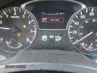 2015 Nissan Altima SV with VIN 1N4AL3AP1FC164170, listed as a IAAI auction lot 41077697 with 189,143 mi miles and . Bid and sale history available at DreamBid. Image 7.