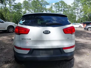 2014 Kia Sportage EX with VIN KNDPCCAC5E7658993, listed as a IAAI auction lot 42679549 with 107,658 mi miles and . Bid and sale history available at DreamBid. Image 16.