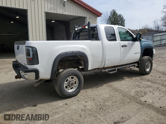 2009 GMC Sierra 2500HD SLE z VIN 1GTHK59K59E125901, wystawiony jako Copart lot #55094295 z przebiegiem 262 201 mil mil oraz Czysty tytuł • Clean title. Historia ofert i sprzedaży dostępna na DreamBid. Obrazek 3.