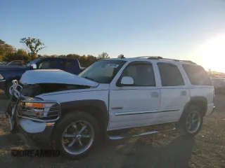 2006 GMC Yukon SLE with VIN 1GKEC13T76R117107, listed as a Copart auction lot 75003704 with 193,284 mi miles and Salvage Title. Bid and sale history available at carsss.com. Image 1.