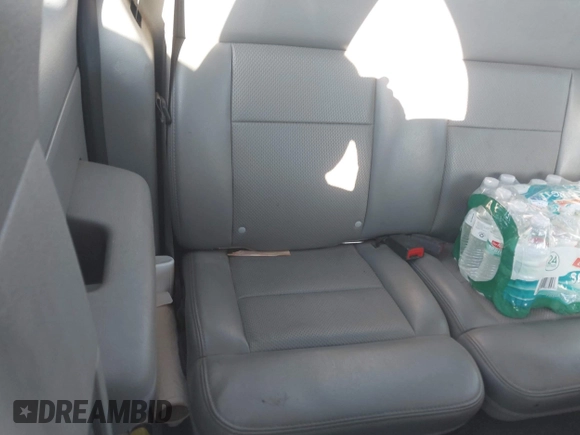 2007 Ford F-150 XLT with VIN 1FTPX14V47FA43043, listed as a IAAI auction lot 42050633 with 137,097 mi miles. Bid and sale history available at carsss.com. Image 8.