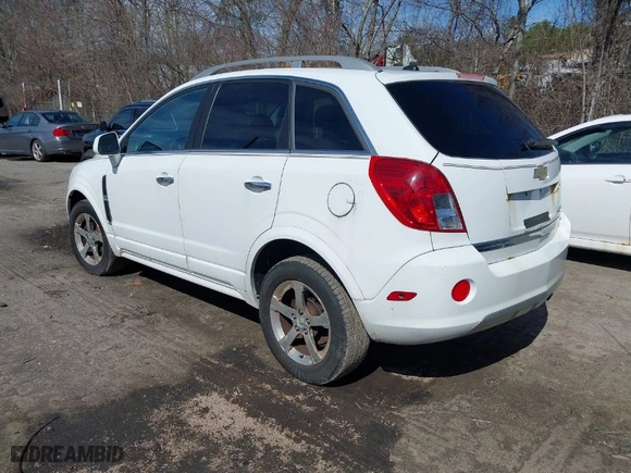 2014 Chevrolet Captiva Sport Fleet LT with VIN 3GNAL3EK4ES541521, listed as a IAAI auction lot 42025723 with 139,403 mi miles. Bid and sale history available at carsss.com. Image 3.