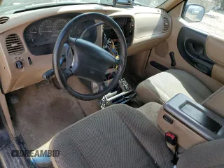 2000 Ford Ranger XL with VIN 1FTZR15V9YPA61700, listed as a Copart auction lot 49213275 with 189,054 mi miles and Salvage Title. Bid and sale history available at DreamBid. Image 8.