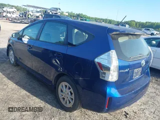 2013 Toyota Prius Two with VIN JTDZN3EU9D3271326, listed as a IAAI auction lot 42115506 with 185,846 mi miles and . Bid and sale history available at carsss.com. Image 3.